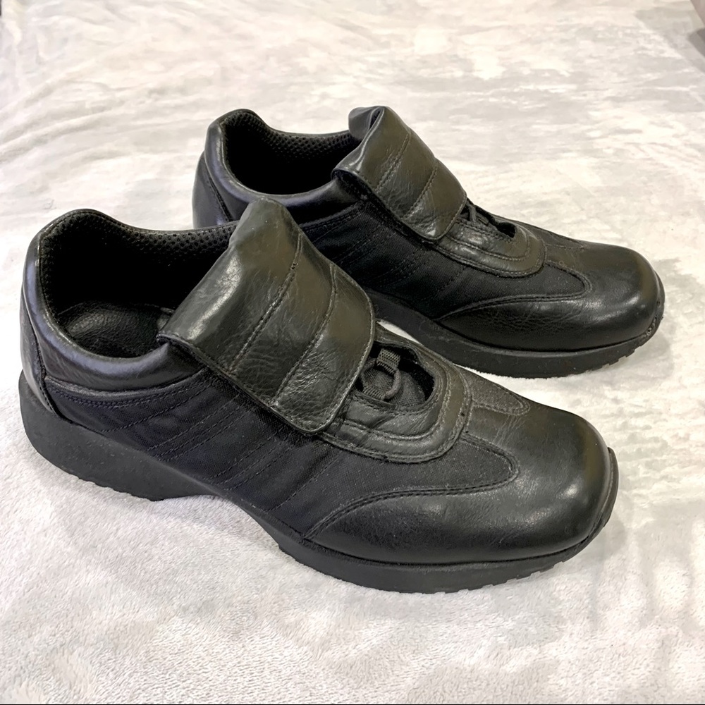 Kenneth Cole Reaction Leather Sneaker Shoes